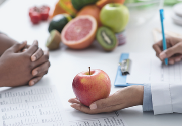 What’s the Difference Between a Dietitian and Nutritionist?