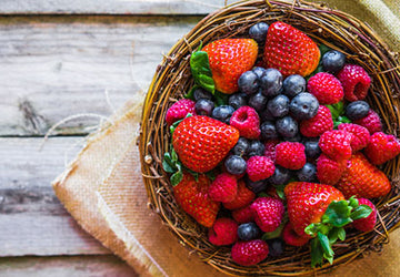 Picking the Healthiest Fruits: Berry Nutrition & Benefits
