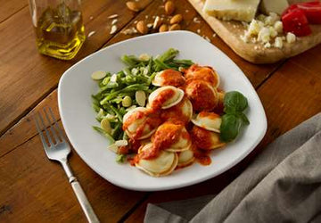Recipe: Four Cheese Tomato Sauce with Cheese Ravioli