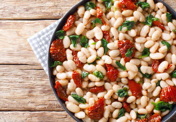 White Beans Salad with Spinach, Garlic & Sun-Dried Tomatoes Recipe