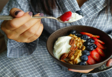 11 Healthy Midnight Snack Ideas for Any Craving